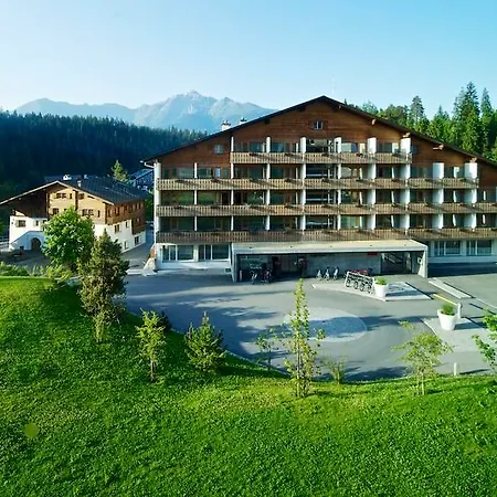 Hotel Signinahotel 4*